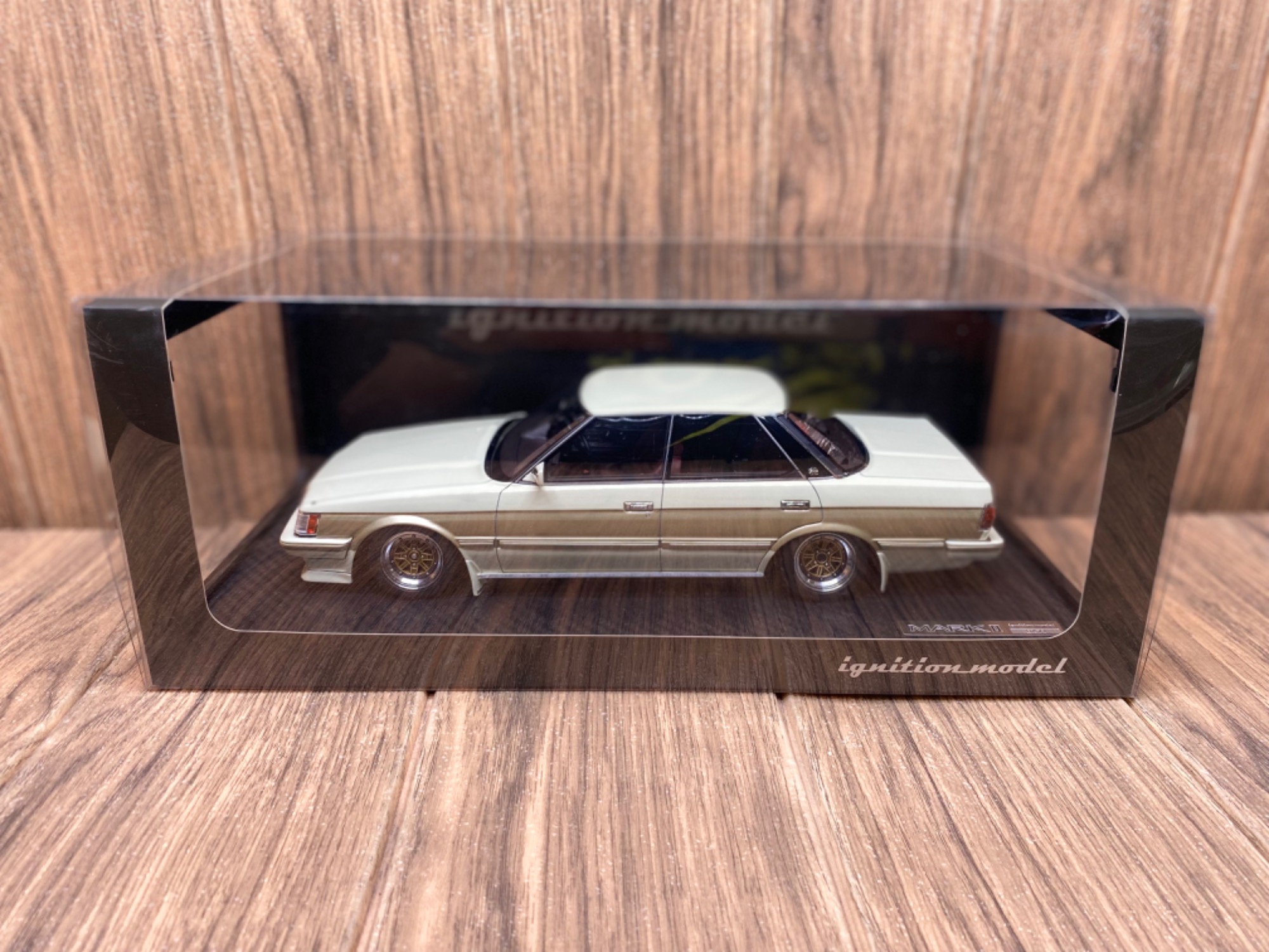 IG1148 1/18 Toyota MarkIIGrande (GX71) Limited White | LINE