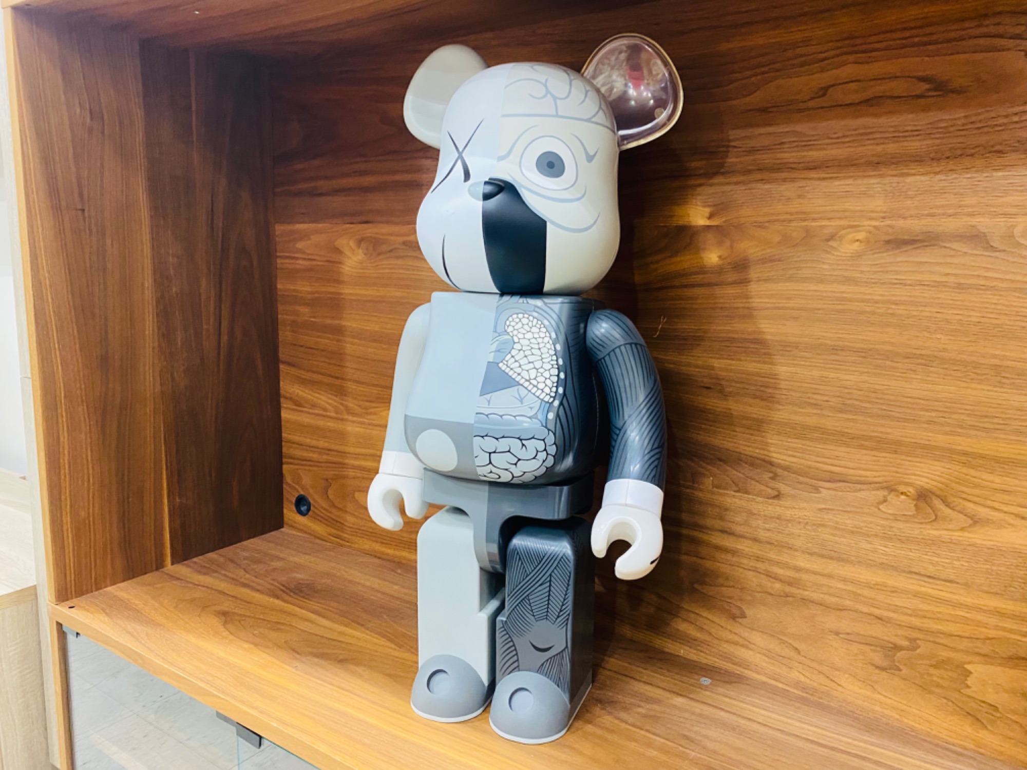 KAWS オリジナルフェイク 正規品 希少 クッション ピロー メディコムトイ KAWS オリジナルフェイク 正規品 希少 クッション ピロー メディコム