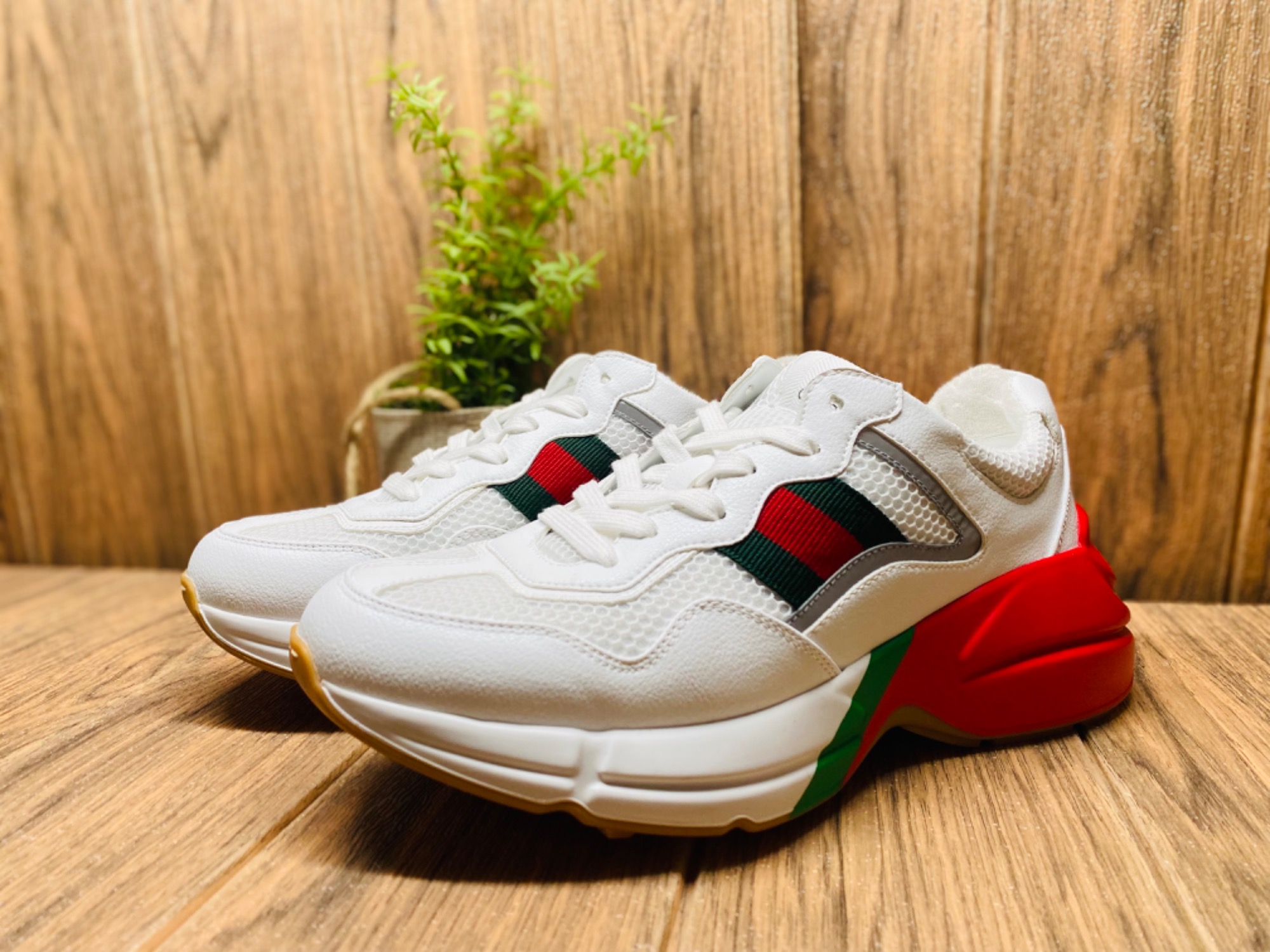 Gucci スニーカー GUCCI】〔ライトン〕GG ウィメンズ スニーカー (GUCCI