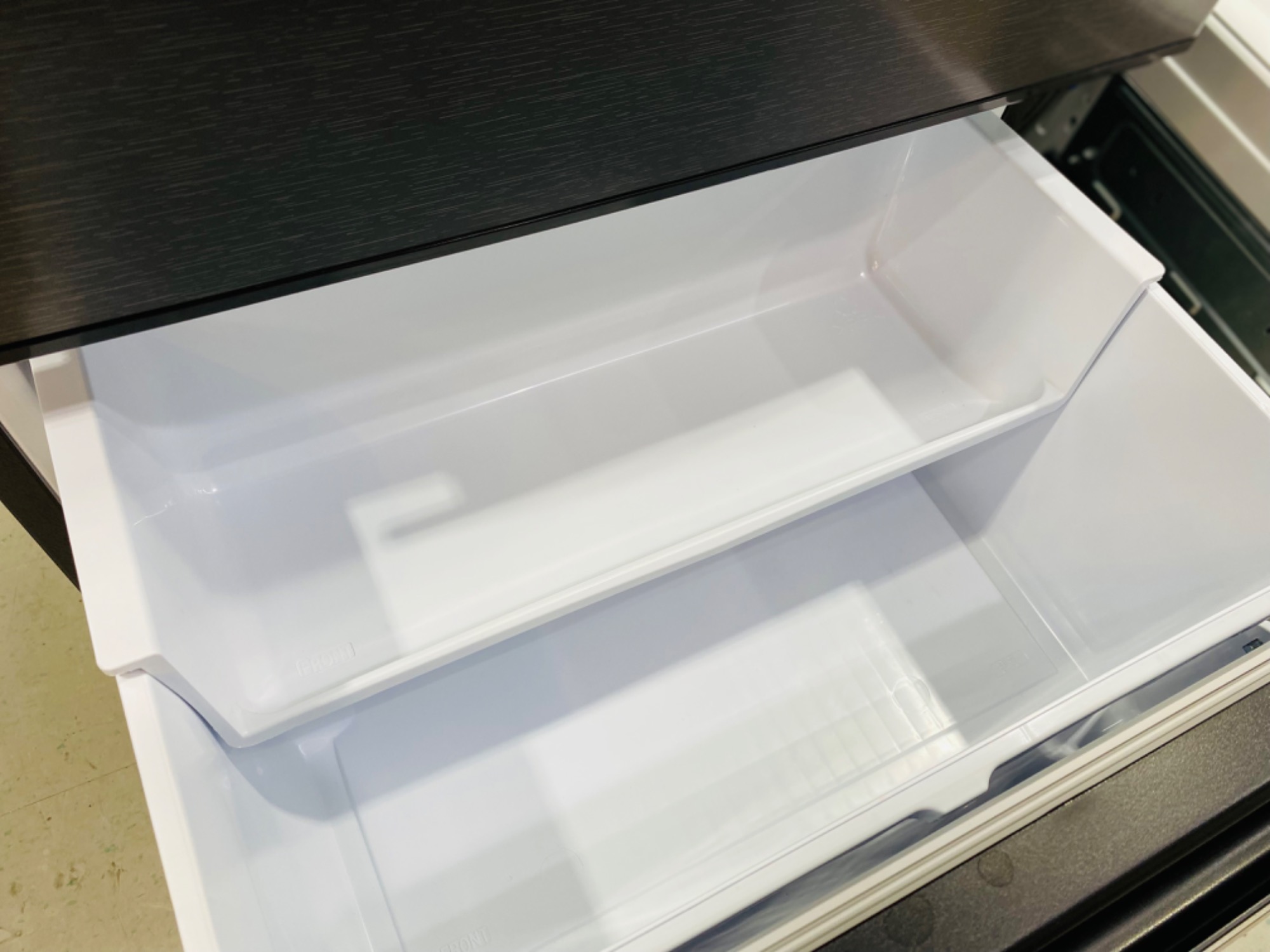 【トレファク摂津店】MITSUBISHI　3ドア冷蔵庫 が入荷致しました！！ 新生活応援】「MITSUBISHI 自動製氷機能付 3ドア冷蔵庫」をご紹介