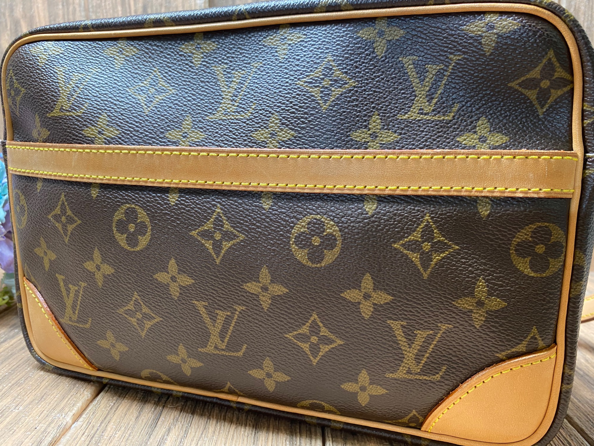 買取強化中] LOUIS VUITTON(ルイ ヴィトン) トロカデロ27 買取