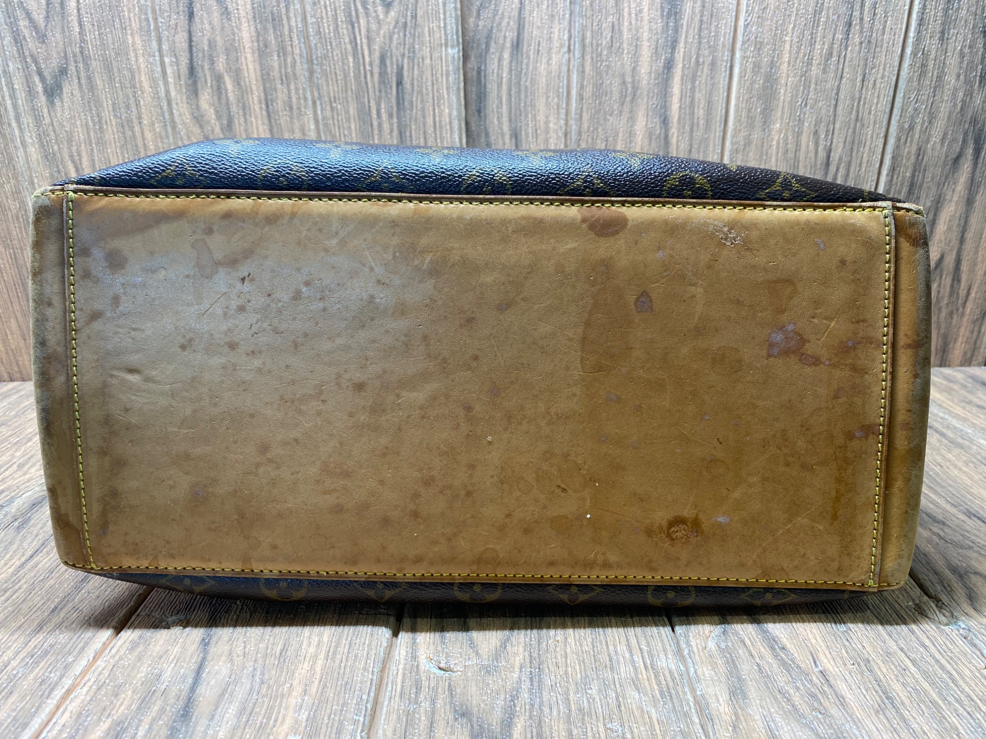 LOUIS VUITTON(ルイ ヴィトン) カバ・メゾ 買取入荷しました。｜2025年