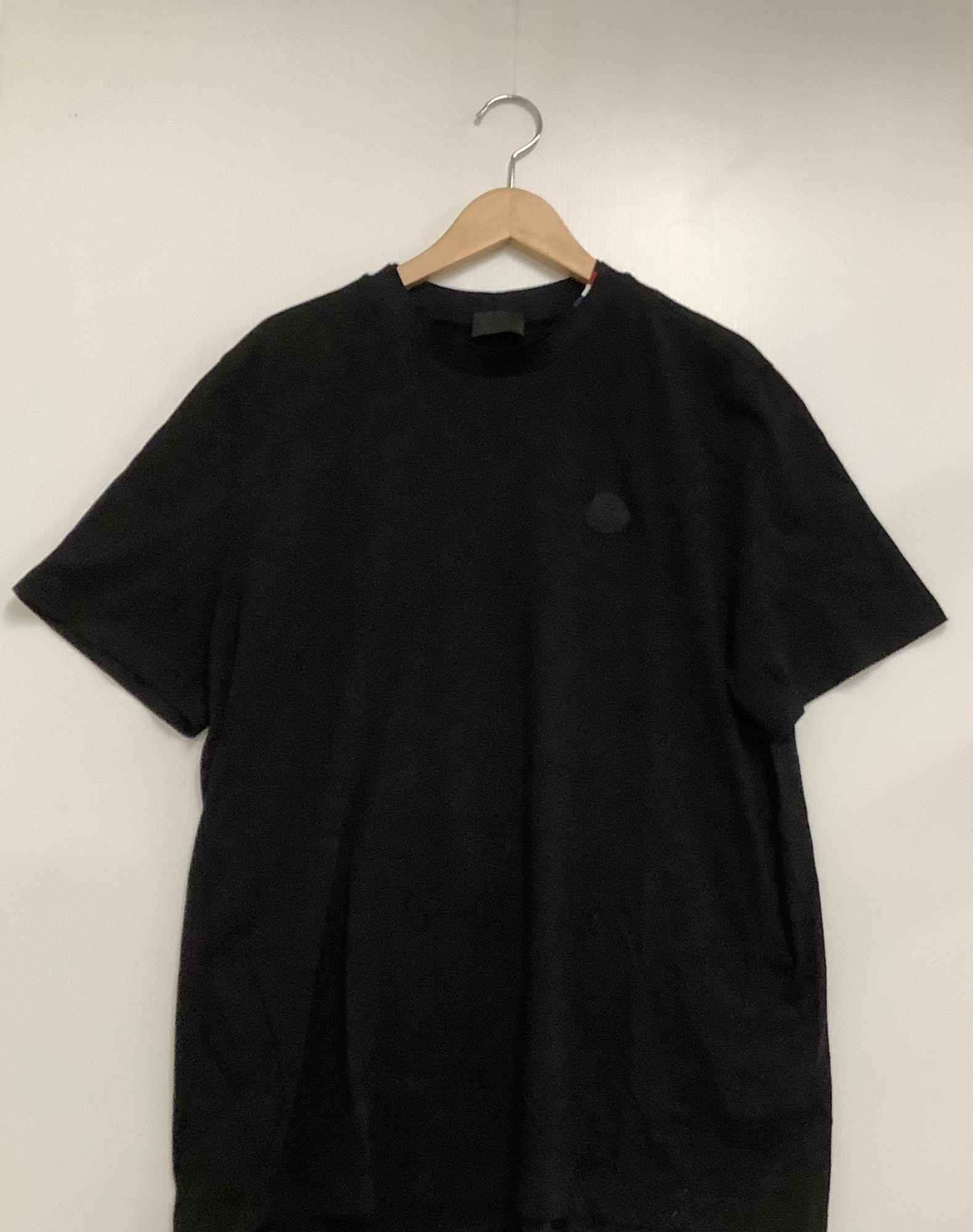 MONCLER / モンクレール】ラバーワッペン半袖Tシャツ｜ラグジュアリー
