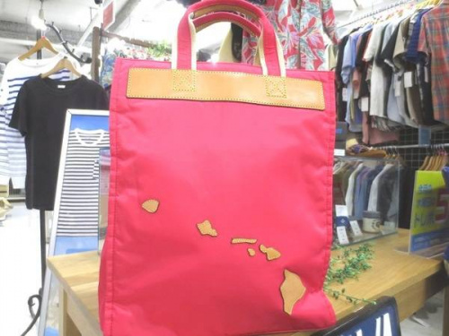 バッグのトートバッグ