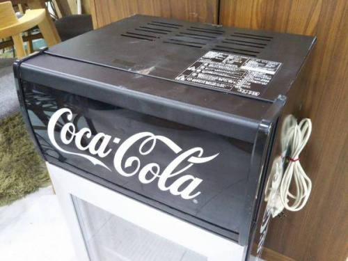 冷蔵庫のコカコーラ