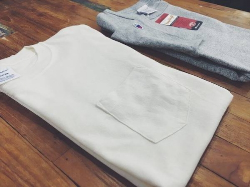 メンズファッションのTシャツ