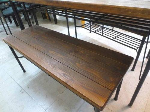 ダイニングセットの青葉