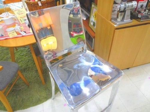 いちおし特選家具のエメコ