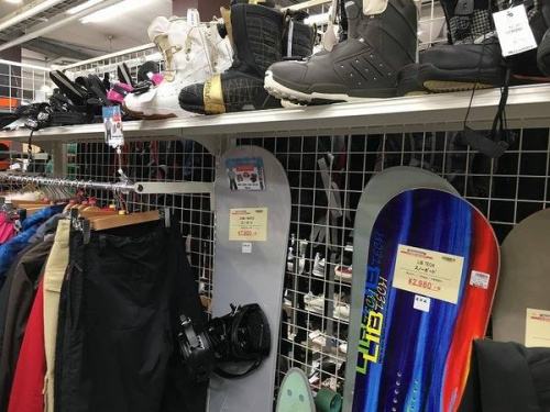 BURTONの横浜