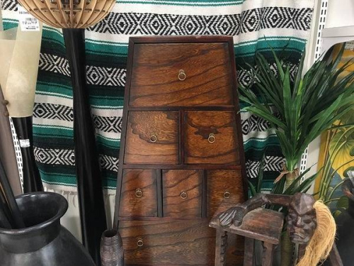 家具・インテリアのチェスト