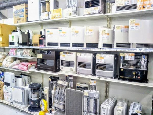 生活家電・家事家電のガスストーブ