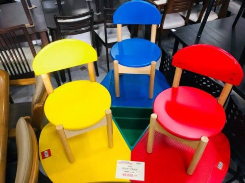 家具・インテリアのテーブル