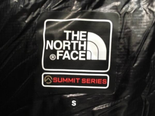 ジャケットのTHE NORTHFACE