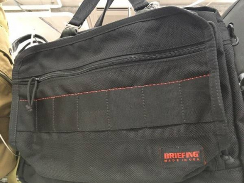 ビジネスアイテムのBRIEFING（ブリーフィング）