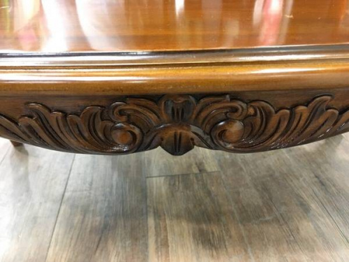 テーブルの横浜