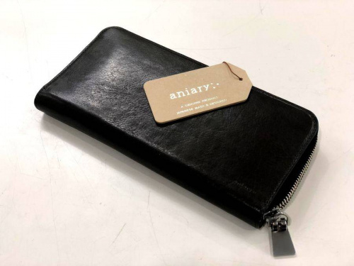 ブランド・ラグジュアリーの財布