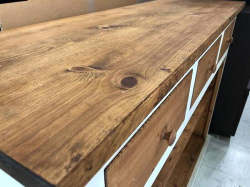 横浜川崎中古家具情報のキャビネット