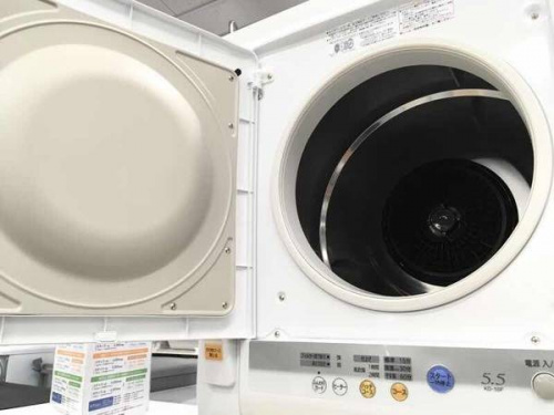 乾燥機のSHARP（シャープ）