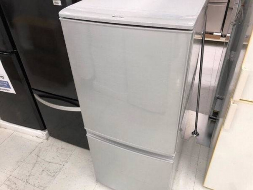 中古冷蔵庫のシャープ