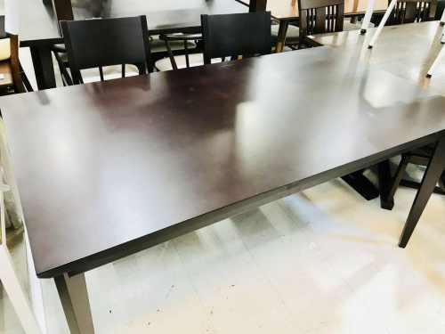 大塚家具の横浜川崎中古家具情報