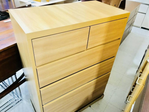 家具のチェスト