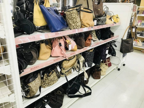 バッグのコーチ