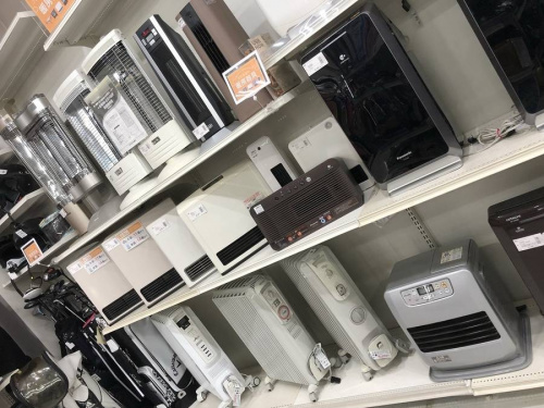 中古　石油ファンヒーター