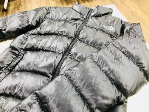 人気レディースアウター特集の買取　洋服