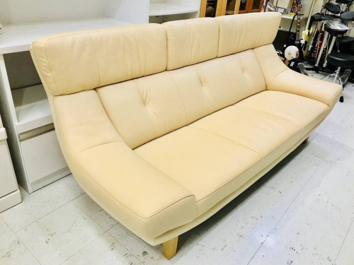 家具のソファ