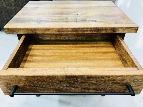 テーブルの横浜　中古家具