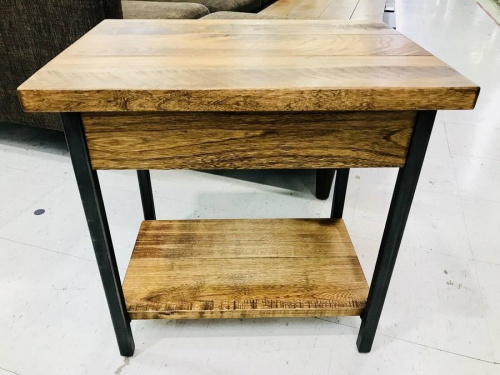 アクメファニチャーの横浜川崎中古家具 情報