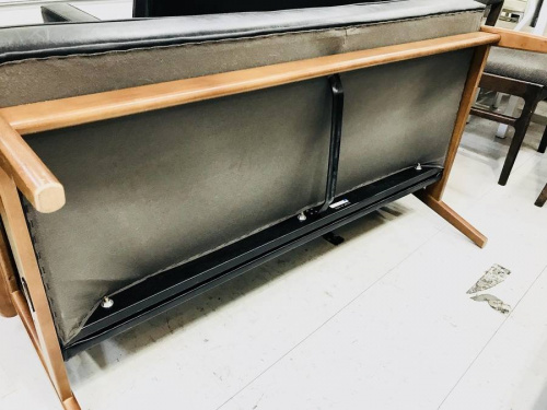 カリモクの横浜　中古家具