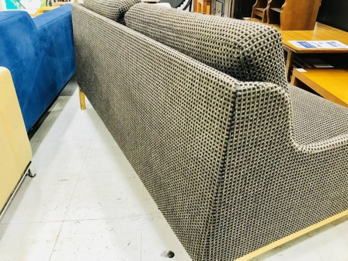 カリモクの横浜 中古家具