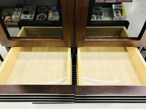 エーフラットの横浜　中古家具