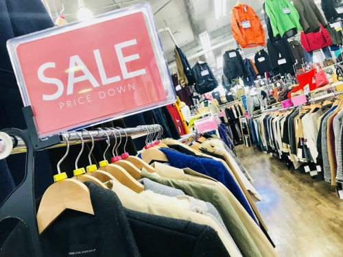 横浜　中古洋服のセール