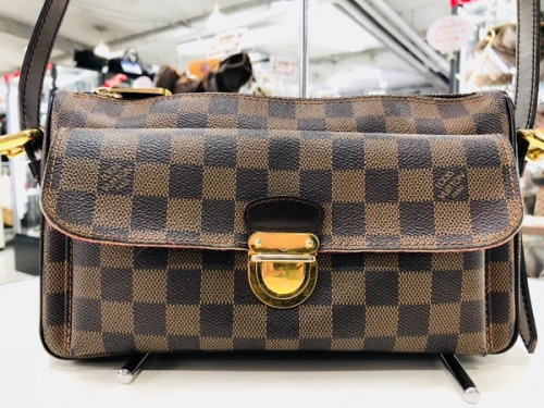 LOUIS VUITTONのルイヴィトン