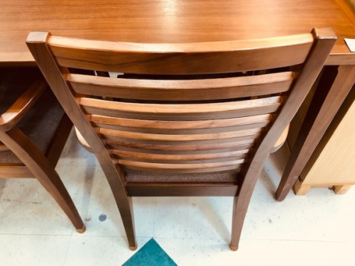 秋田木工の横浜青葉　中古家具