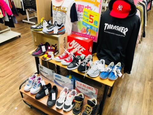 横浜川崎中古洋服情報