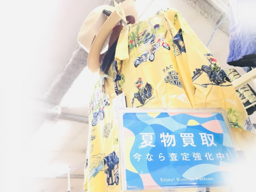 メンズファッションのシャツ　アロハシャツ　古着　中古