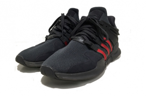 メンズファッションのスニーカー　adidas　アディダス　中古