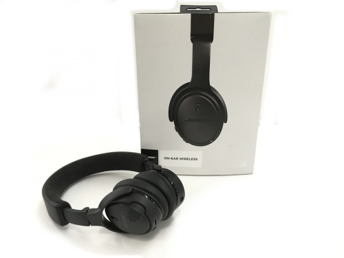 デジタル家電のワイヤレスヘッドホン　BOSE　中古　ボーズ