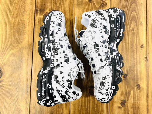 メンズファッションのスニーカー　NIKE　エアマックス　ナイキ