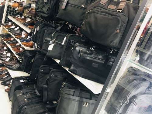 川崎　青葉　世田谷鶴見　横浜　　ビジネス　中古　買取の横浜川崎中古洋服情報