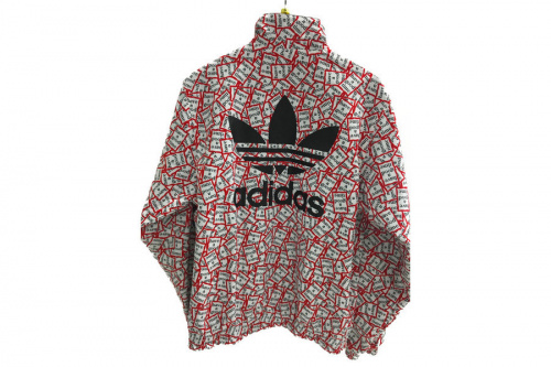 川崎　青葉　世田谷鶴見　横浜　adidas　中古　買取の横浜川崎中古洋服情報