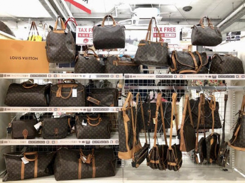ブランド・ラグジュアリーのLOUIS VUITTON