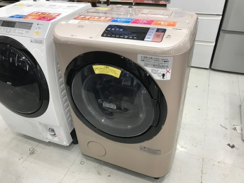 生活家電の洗濯乾燥機