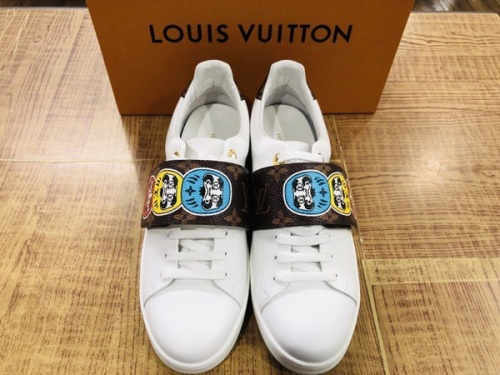 LOUIS VUITTON×山本寛斎のベルクロスニーカーを買取入荷致しました