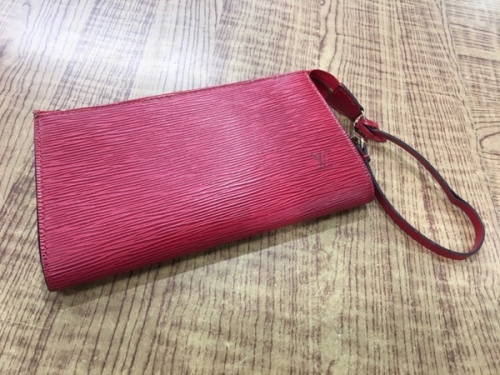 ブランド・ラグジュアリーのLOUIS VUITTON