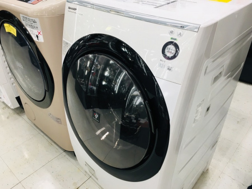 生活家電の洗濯乾燥機