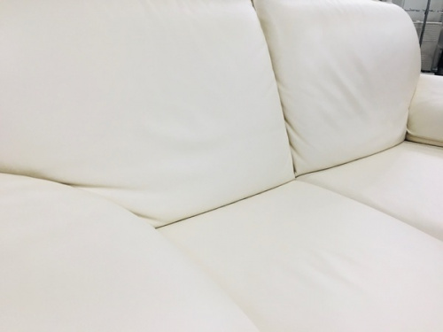 ソファのNICOLETTI